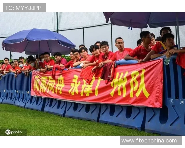 广州篮球队实力解析:从战术到球员全面剖析球队竞争力与未来发展 广州篮球队实力解析:从战术到球员全面剖析球队竞争力与未来发展